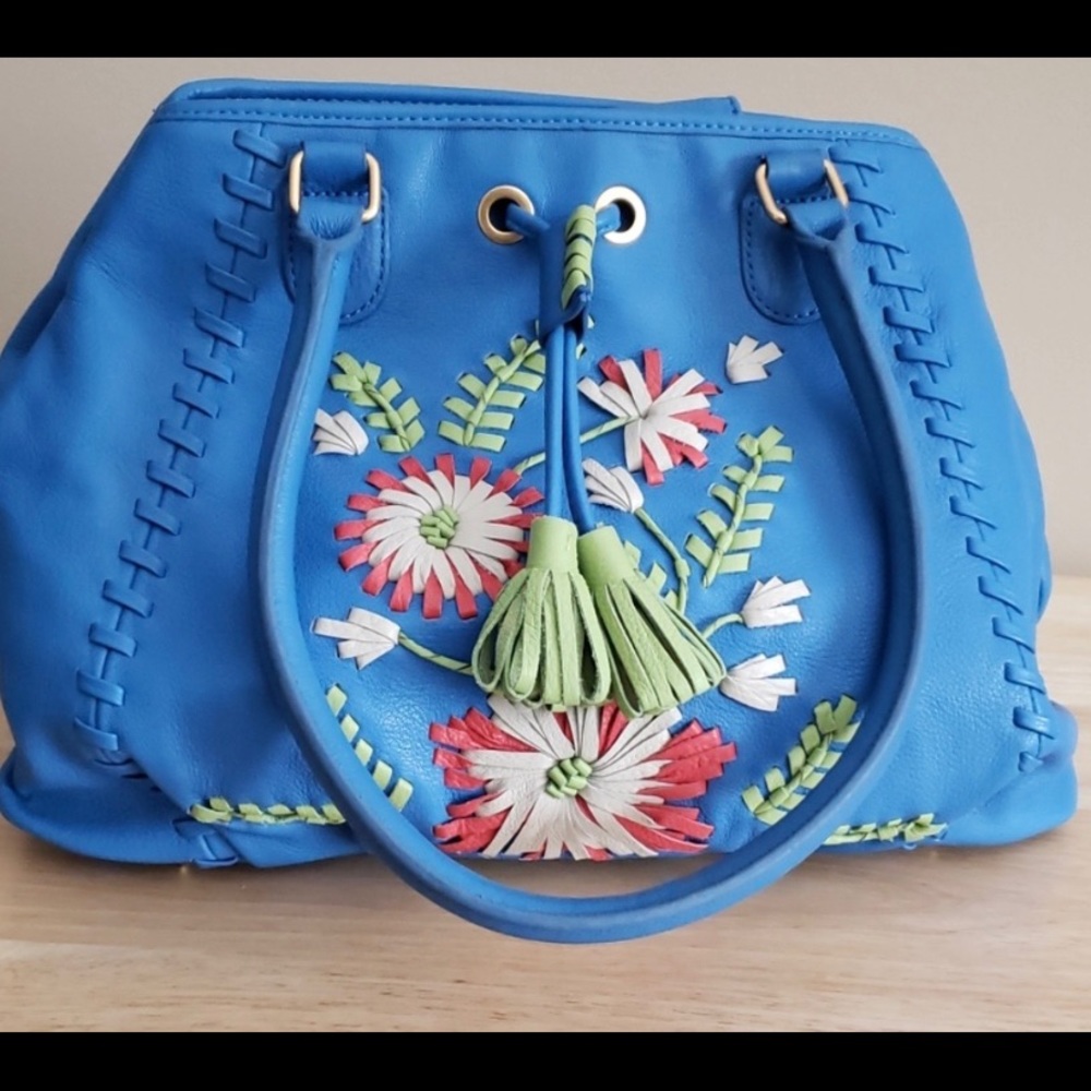 Isabella Fiore Boho-Chic Leather Bag